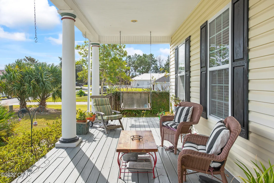 Photo of 121 Moonlight Drive