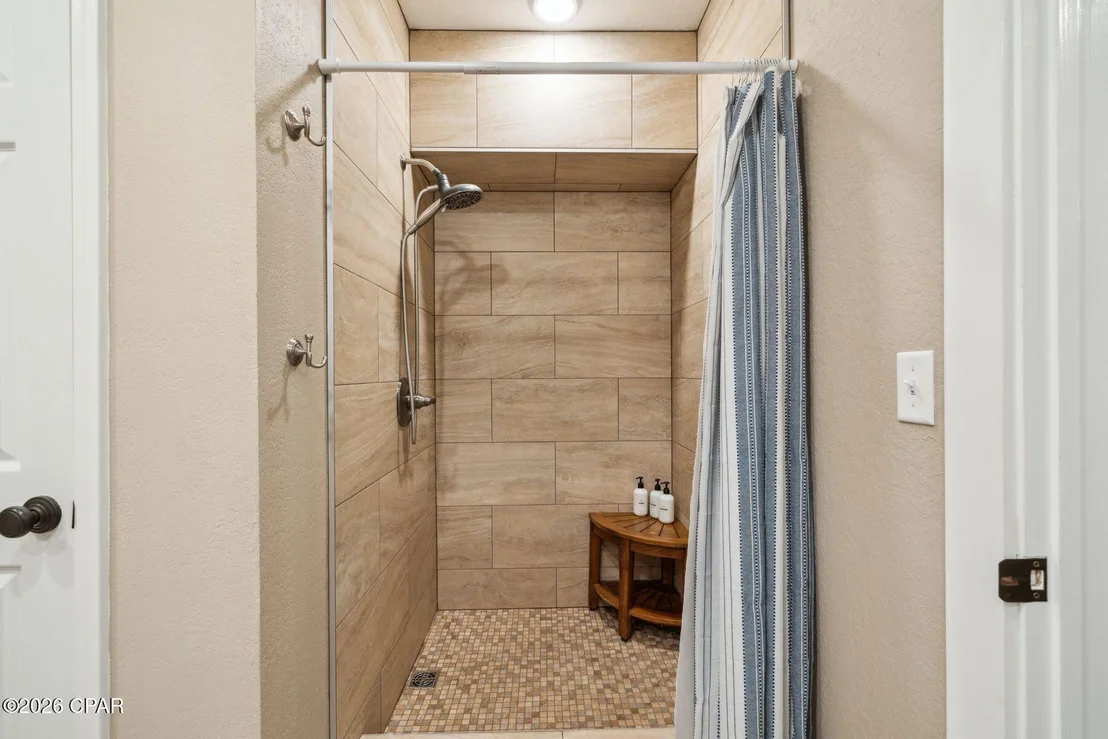 Photo of 51 N Grande Pointe Drive