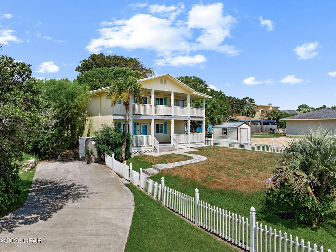 Photo of 201 Circle Drive