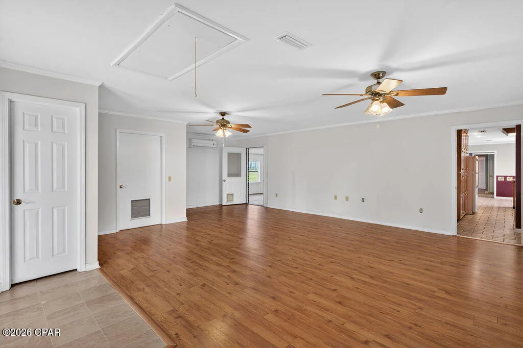 Photo of 1712 Shamrock Lane