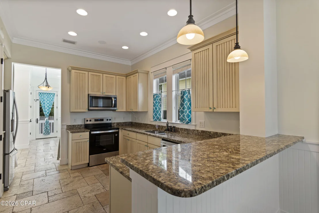 Photo of 324 Madison Circle