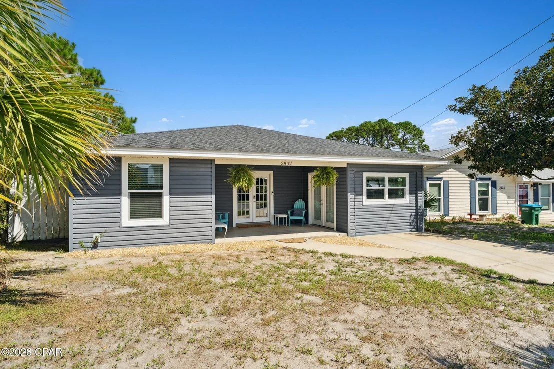 Photo of 3942 Ocean View Drive