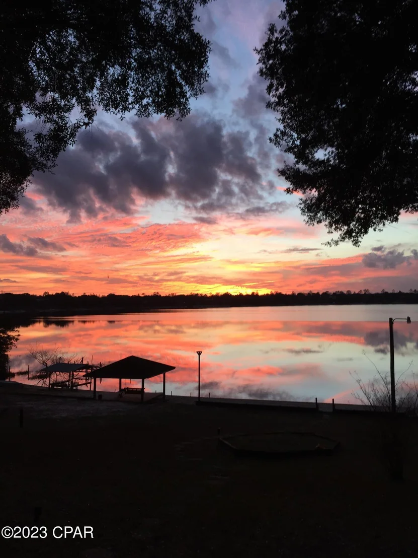 Photo of 4259 Crystal Lake Drive