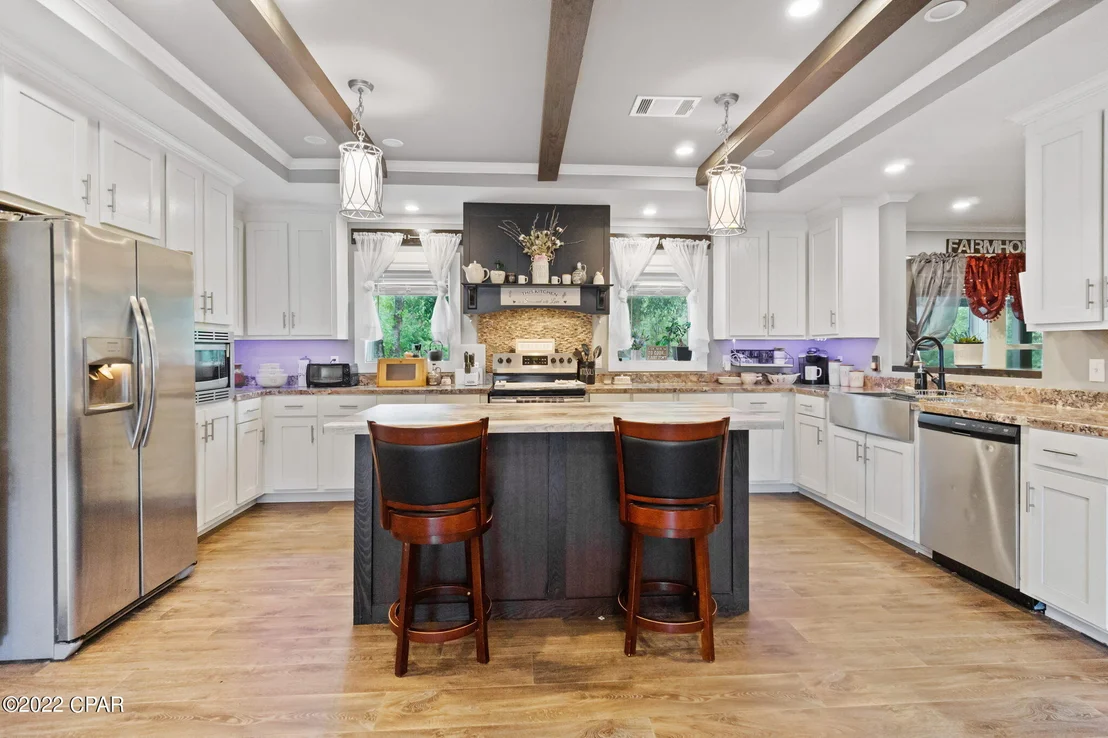 Photo of 3325 Eagle Court