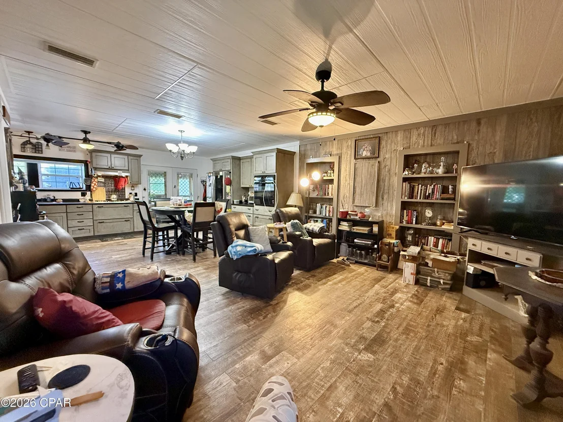 Photo of 1036 Broom Road