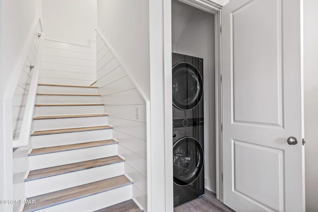 Photo of 150 Grande Pointe Circle