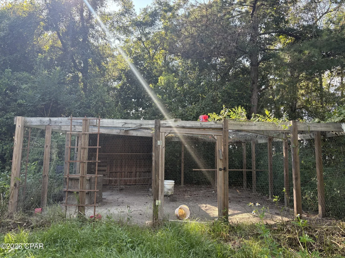 Photo of 240 Mockingbird Lane