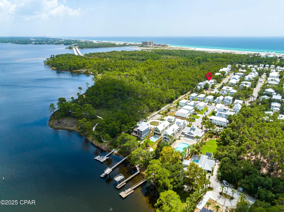 Photo of 150 Grande Pointe Circle