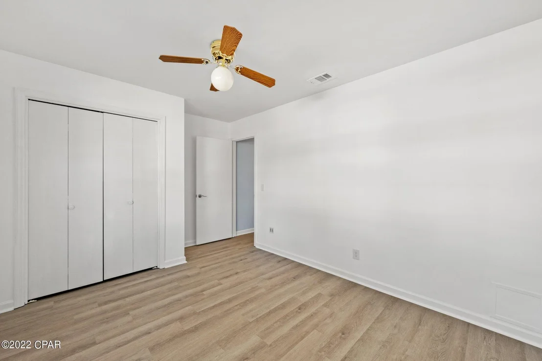 Photo of 7628 Shadow Bay Drive