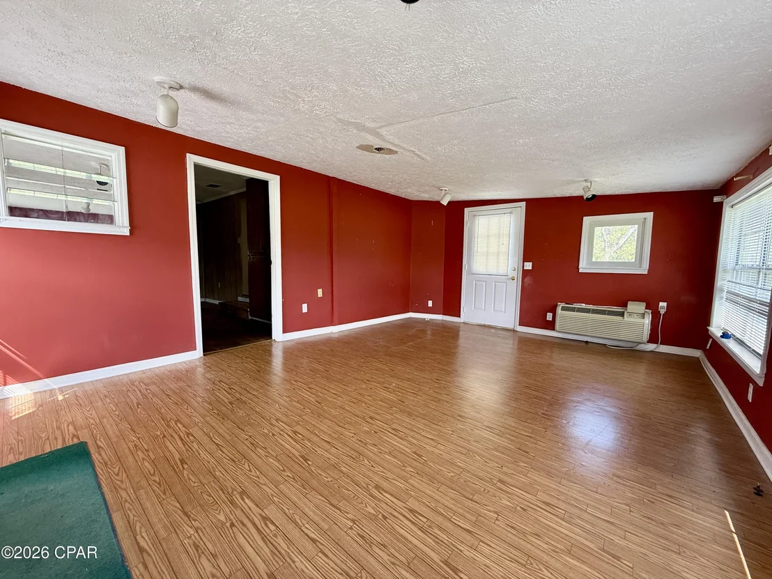 Photo of 4906 Galloway Road