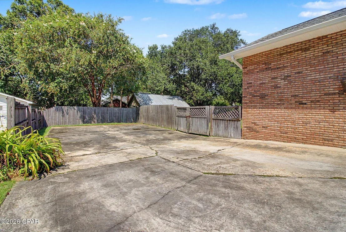 Photo of 5381 College Drive