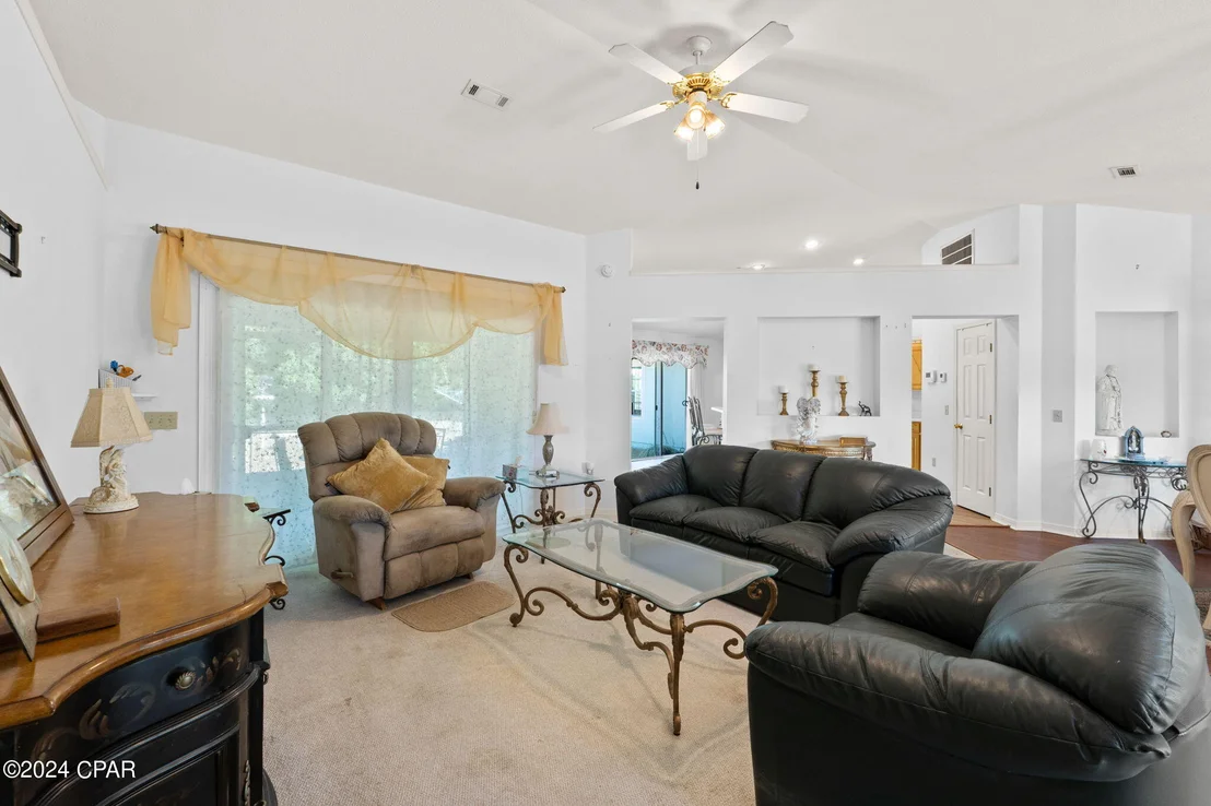 Photo of 3528 Viking Drive