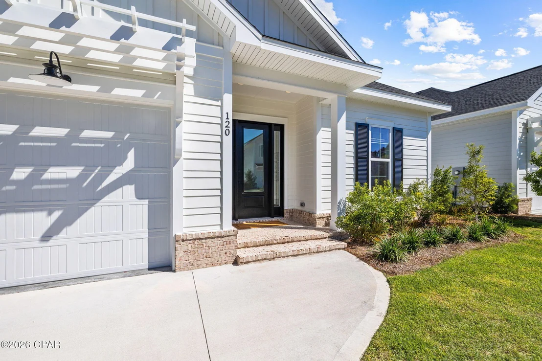 Photo of 120 Suwannee Drive