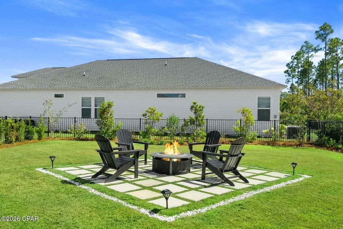 Photo of 320 Naturewalk Boulevard