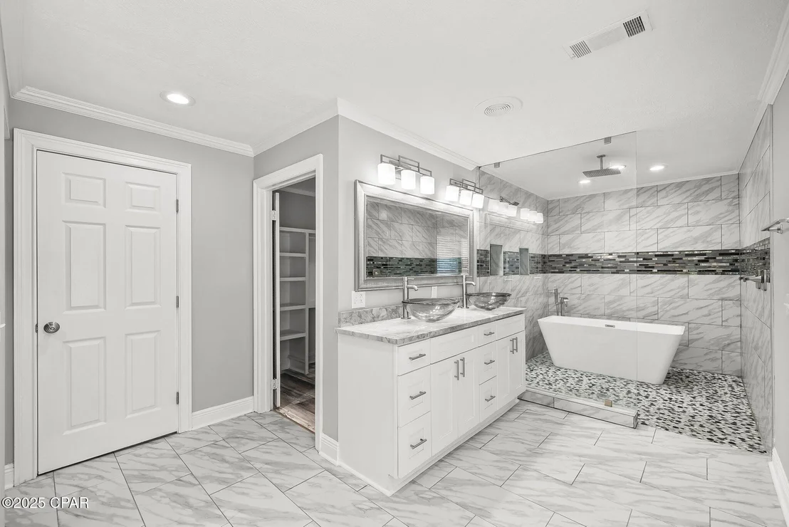 Photo of 405 Wahoo Road