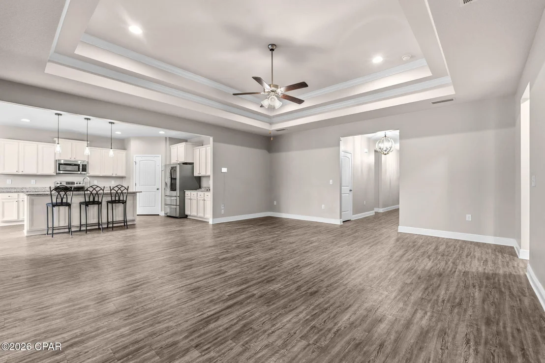 Photo of 487 Eagle Lake Way