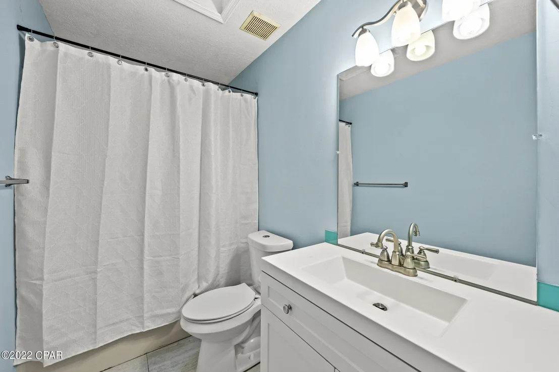 Photo of 7628 Shadow Bay Drive