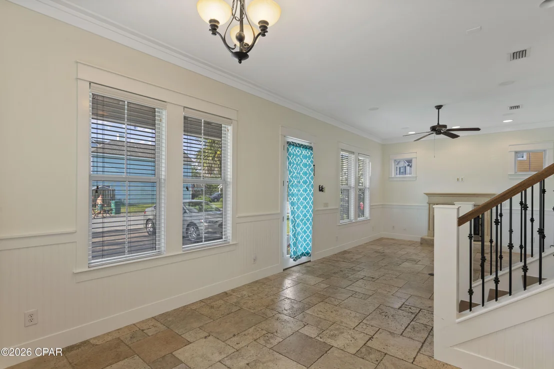 Photo of 324 Madison Circle