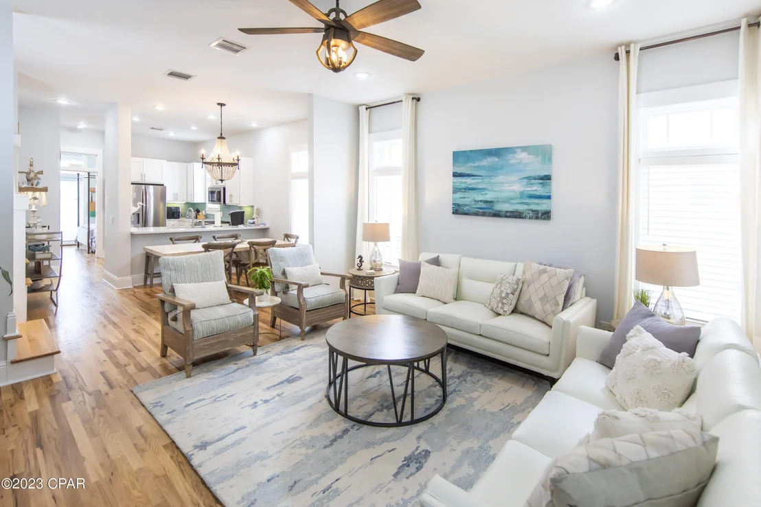 Photo of 130 Parkshore Drive