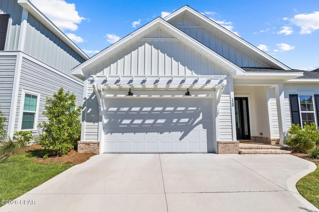 Photo of 120 Suwannee Drive