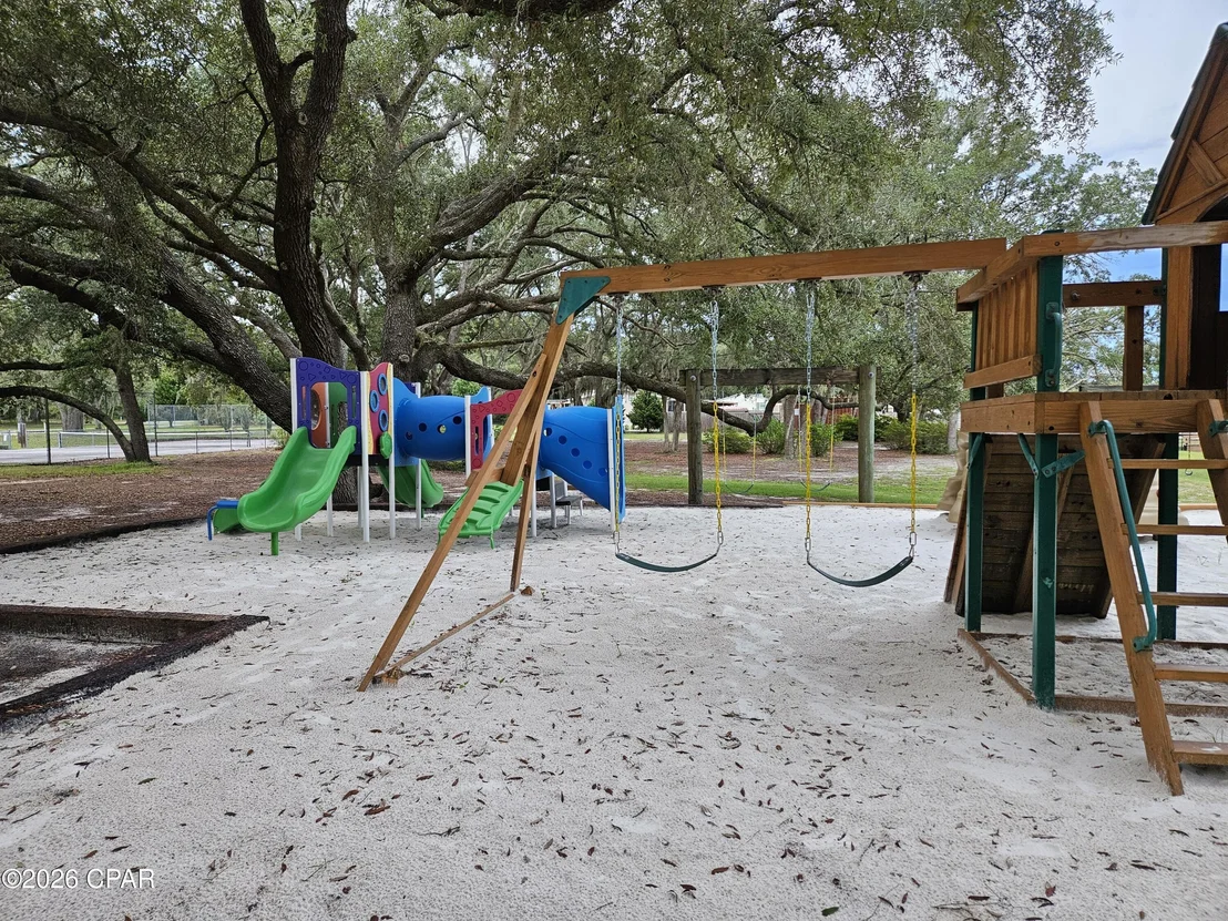 Photo of 4337 Leisure Lakes Drive