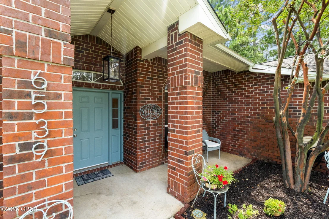 Photo of 6539 Redfield Street