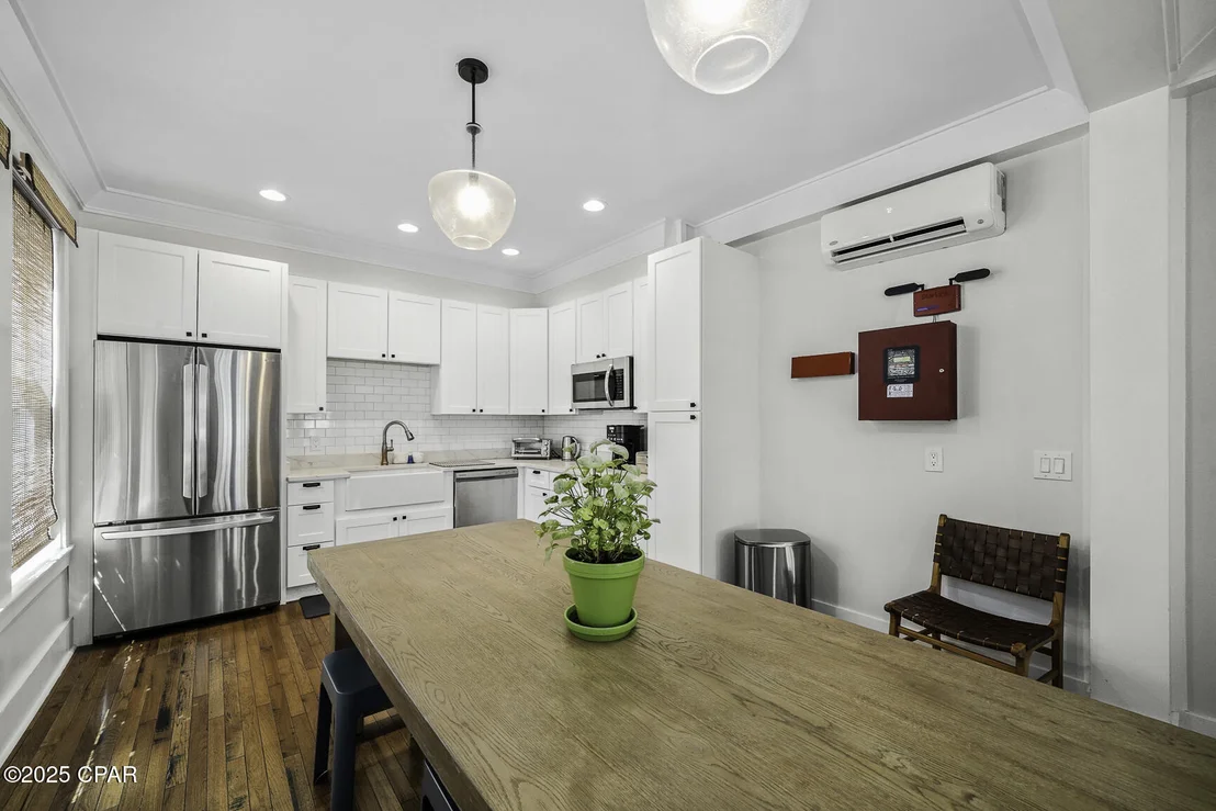 Photo of 20 4th Street