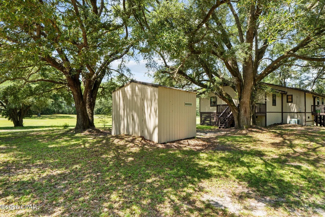 Photo of 3875 River Road