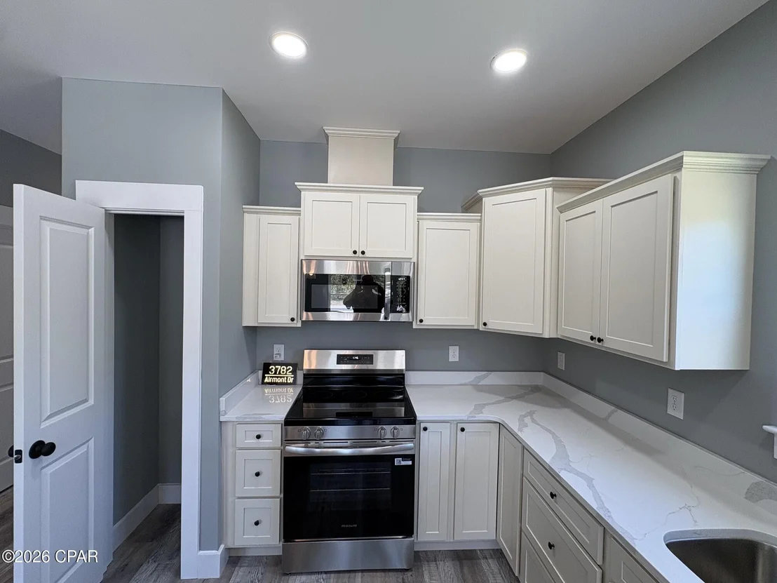 Photo of 3782 Airmont Drive