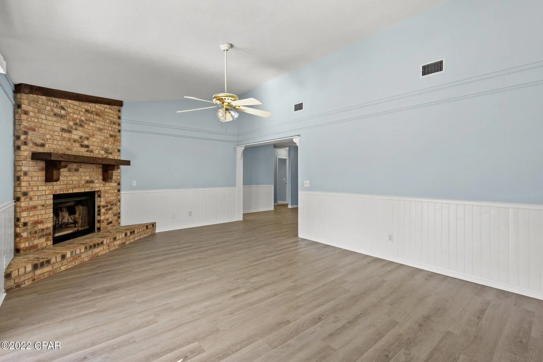 Photo of 7628 Shadow Bay Drive