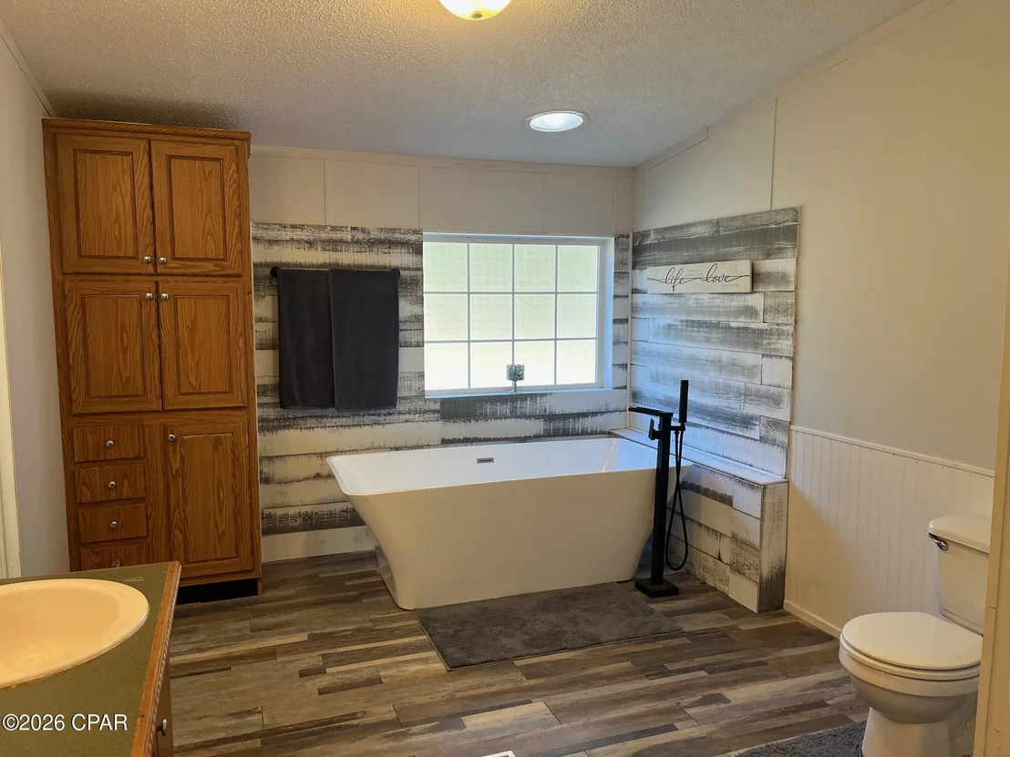 Photo of 5894 Jasper Road