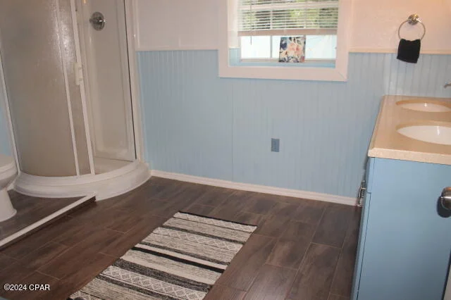 Photo of 4583 Dickson Road