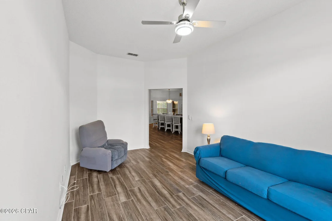 Photo of 6539 Redfield Street
