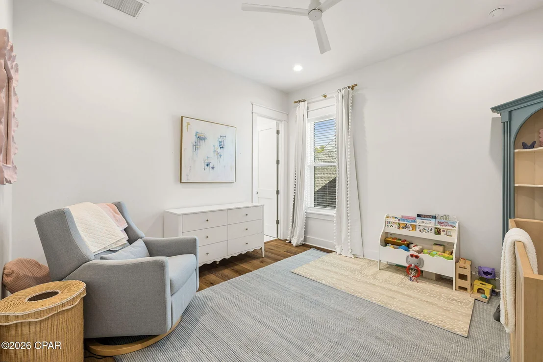 Photo of 113 E Pollard Cove