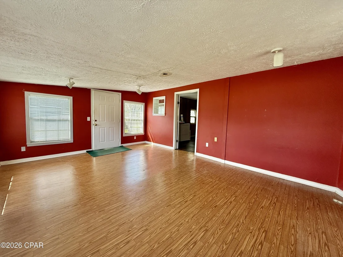 Photo of 4906 Galloway Road