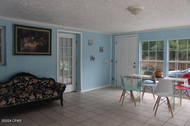 Photo of 4583 Dickson Road
