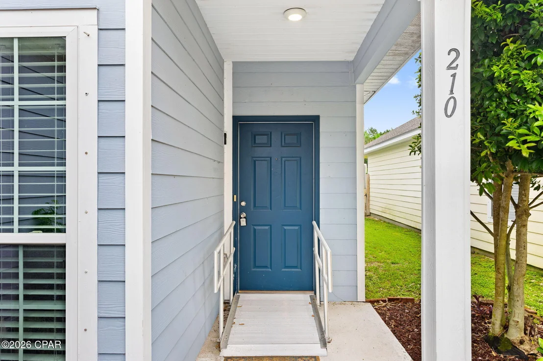 Photo of 210 Turtle Cove