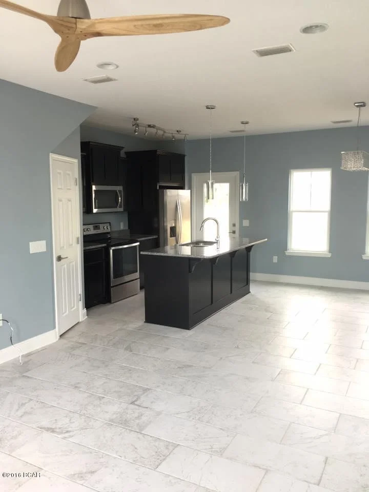 Photo of 6104 BEACH Drive