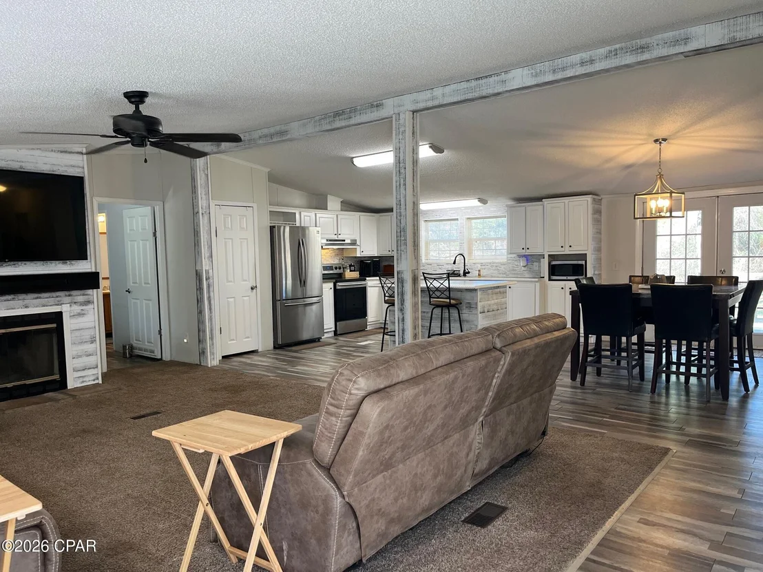 Photo of 5894 Jasper Road