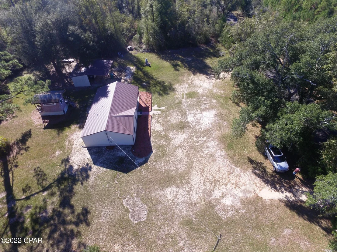 Photo of 2860 Henderson Road
