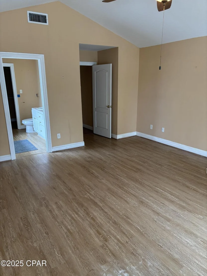 Photo of 7508 Thomas Drive