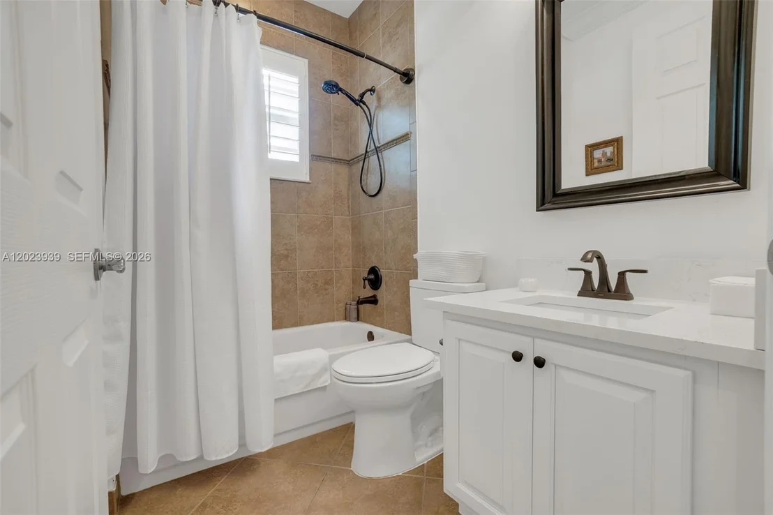 Photo of 119 Edenberry Ave