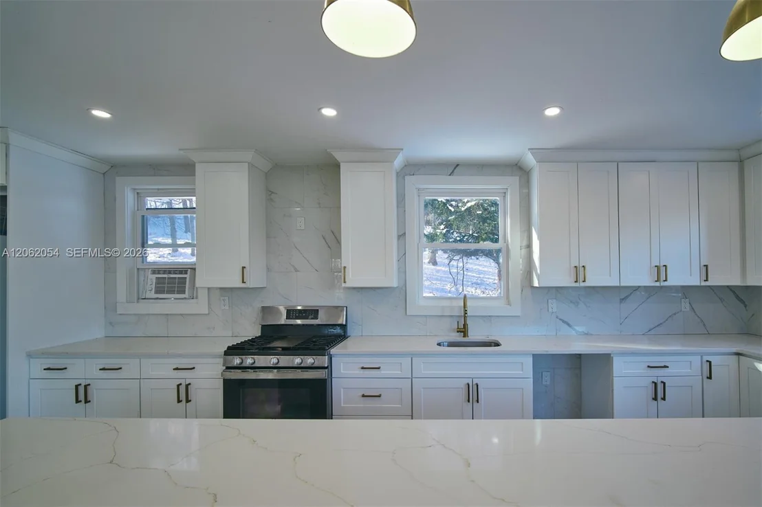 Photo of 189 Mc Namara Rd