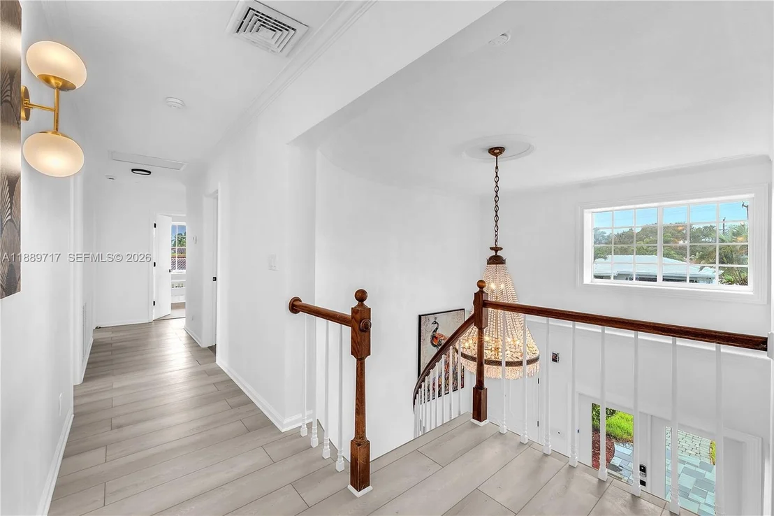 Photo of 4440 NE 23rd Ave