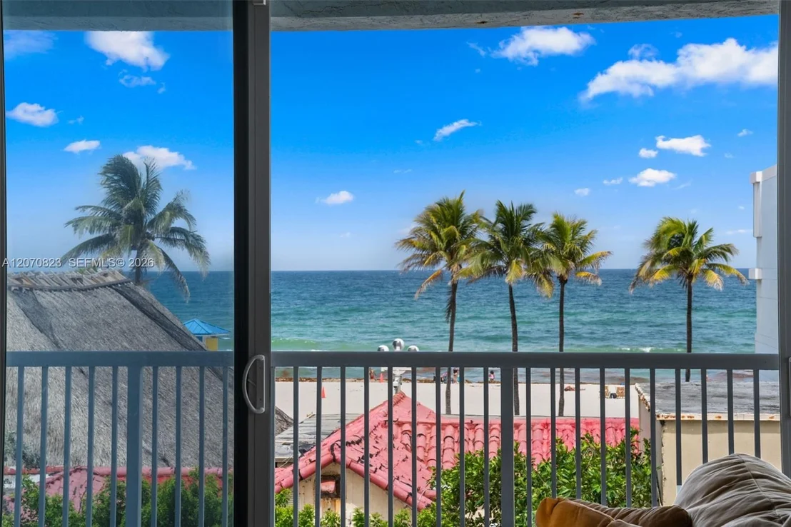 Photo of 311 N N Surf Rd