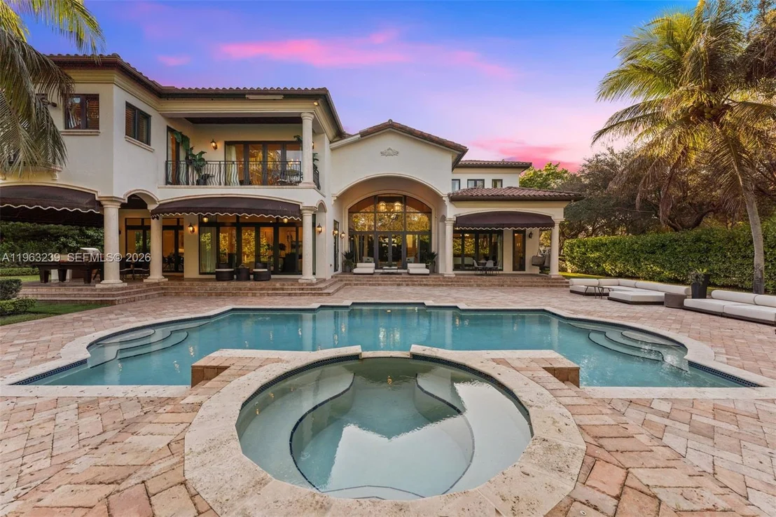 Photo of 11111 Killian Park Rd