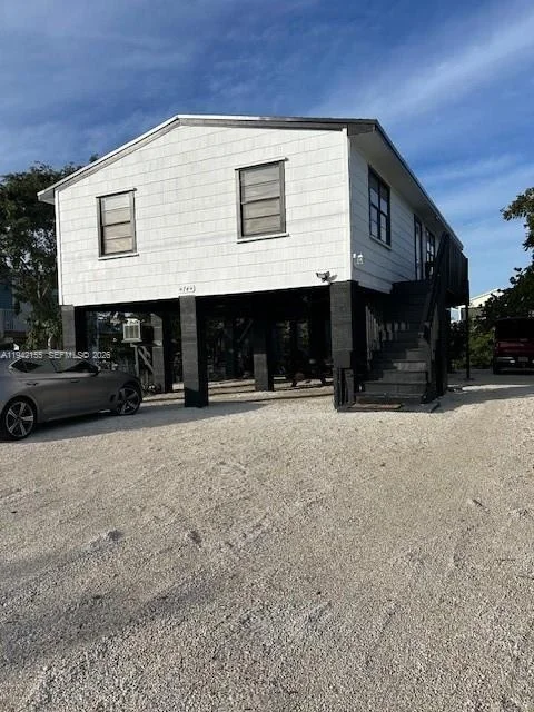 Photo of 74 Pelican Ln