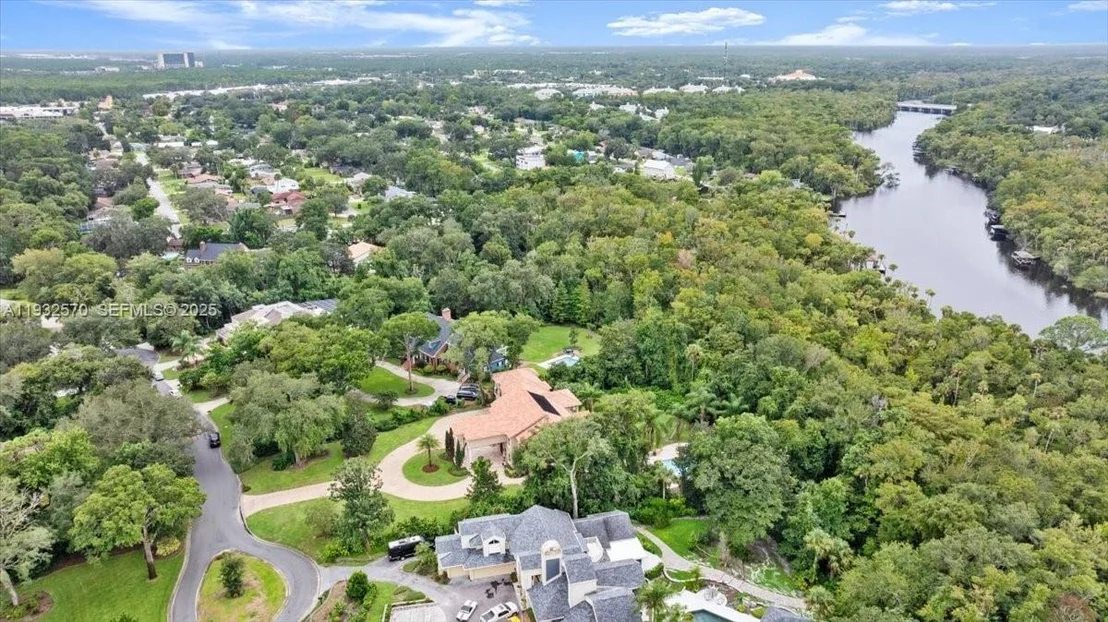 Photo of 12 Tidewater Dr