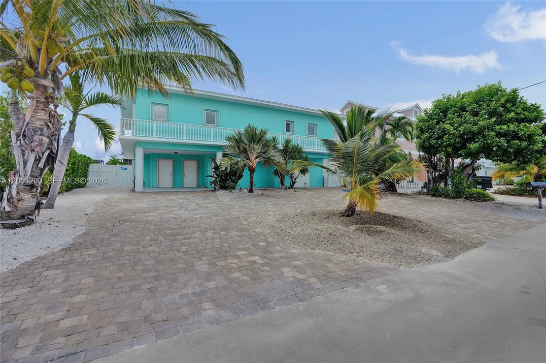 Photo of 107 Valencia Dr
