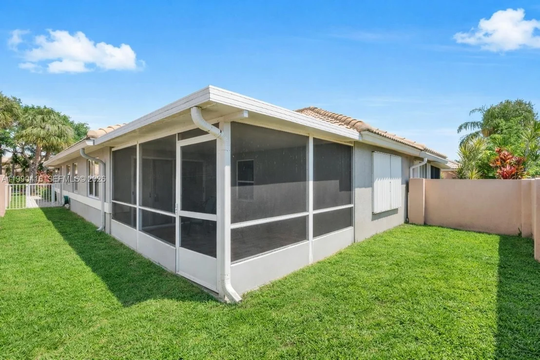 Photo of 5477 Grande Palm Cir